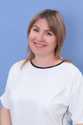 Воспитатель Голубничая Марина Анатольевна Воспитатель Голубничая Марина Анатольевна